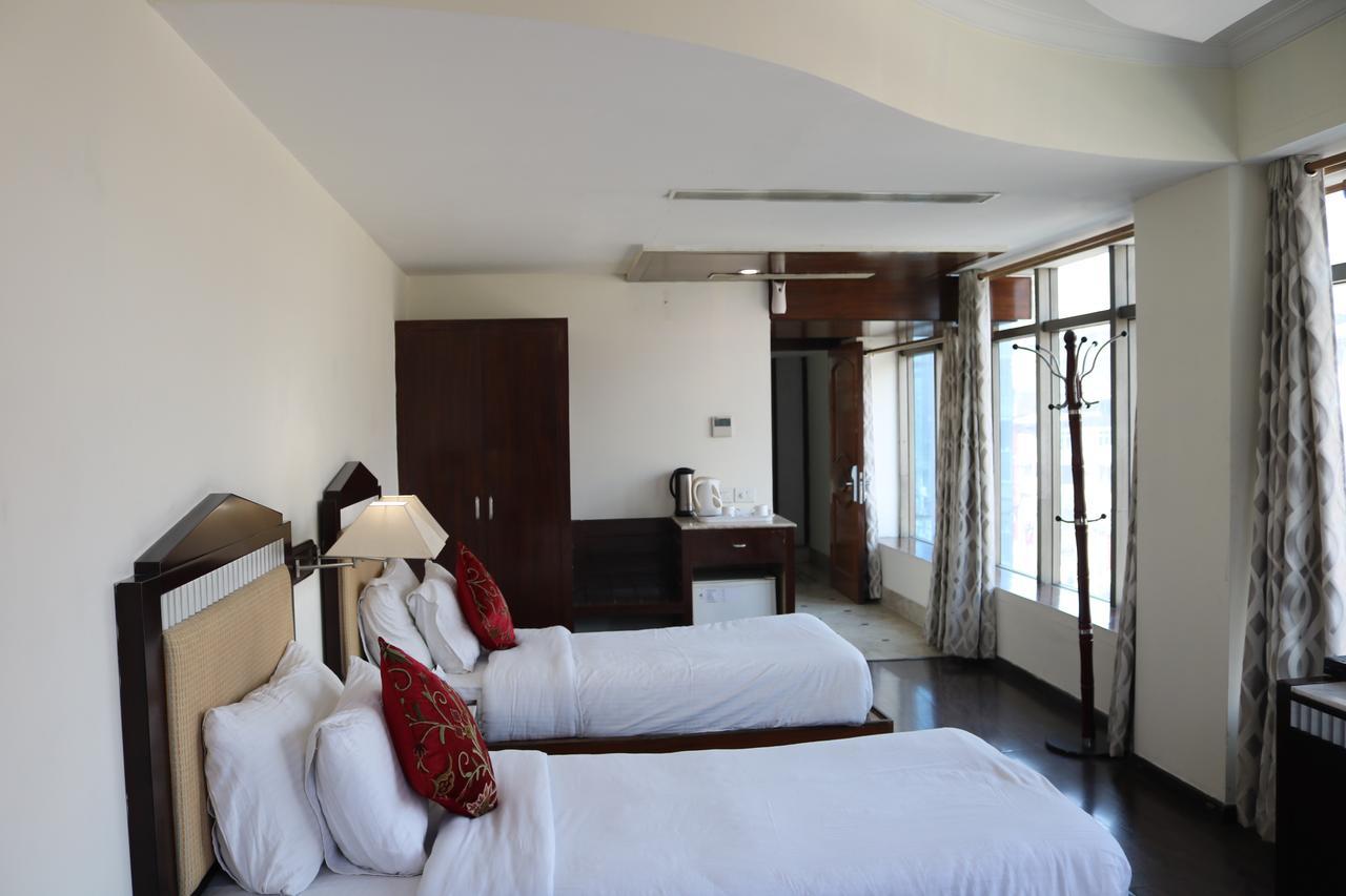 Hotel The Residency Srinagar Luaran gambar